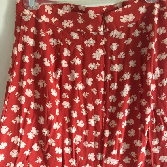 Madewell Red Midi Floral Skirt with Ruffle Detail - Picture 5 of 6